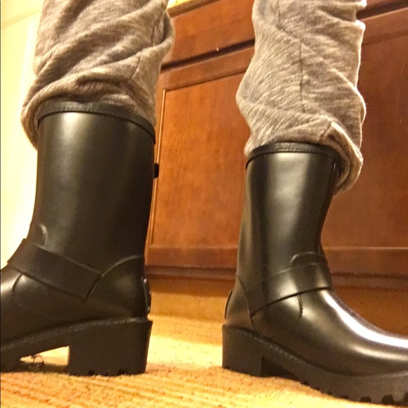 Michael Kors rain boots - Picture 6 of 7